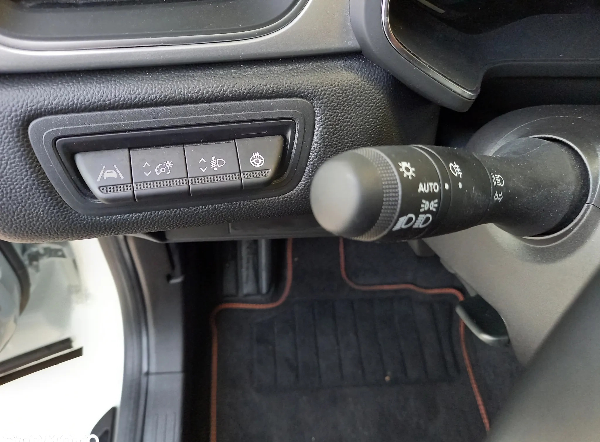 Renault Captur cena 116000 przebieg: 2617, rok produkcji 2022 z Bisztynek małe 301